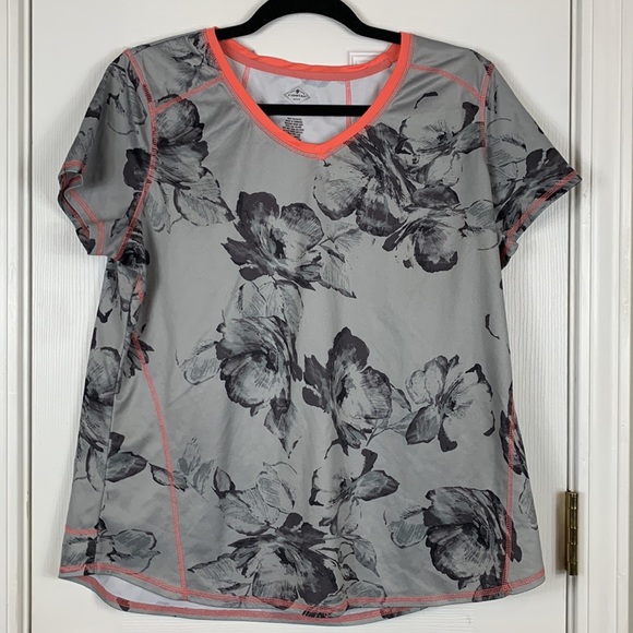 St. John’s Bay grey short sleeved flowered top with peach trim. Quick dry XL - Picture 2 of 5